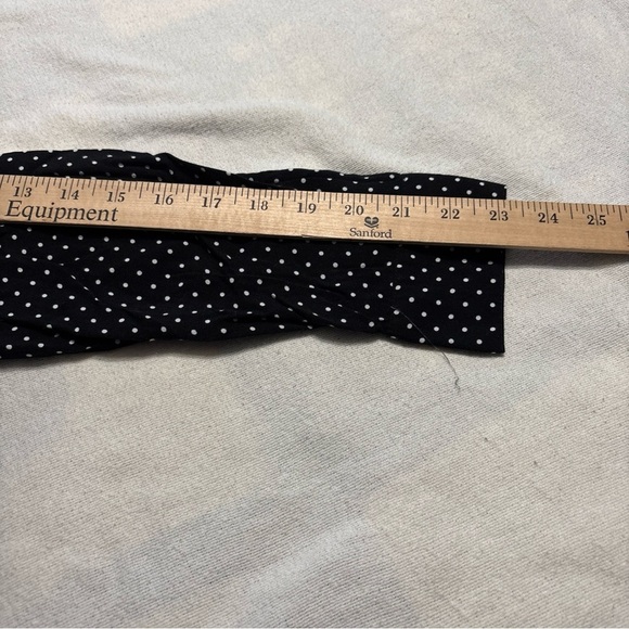 Old Navy Tunic Shirt Women's Black White Polka Dot‎ Long Sleeve Blouse Rayon SzM - Picture 10 of 10